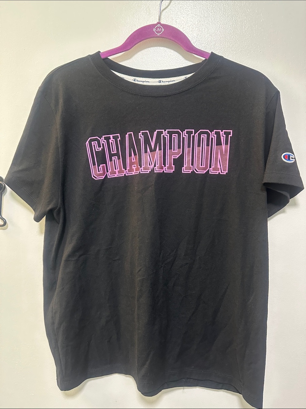 Champion short sleeve t-shirt size L